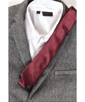 Снимка на Мъжки костюм с риза и вратовръзка 