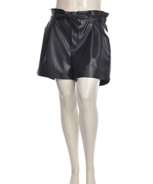 Снимка на Дамски къс панталон от еко кожа