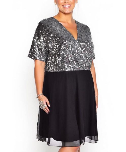 Снимка на Официалнa рокля