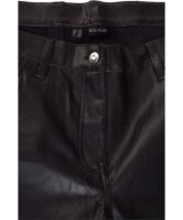 Снимка на Дамски панталон от еко кожа