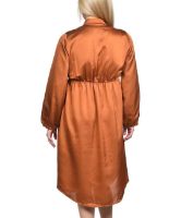 Снимка на Сатенена рокля