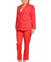 Снимка на Дамски костюм