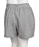 Снимка на Дамски къс панталон