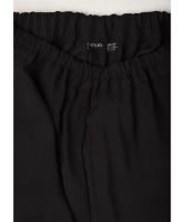 Снимка на Дамски къс панталон