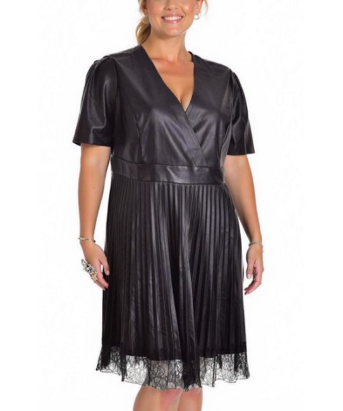 Снимка на Рокля от еко кожа