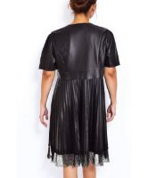 Снимка на Рокля от еко кожа