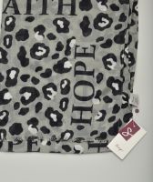 Снимка на Дамски шал