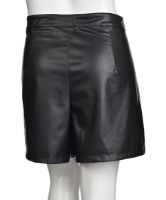 Снимка на Дамски къс панталон еко кожа