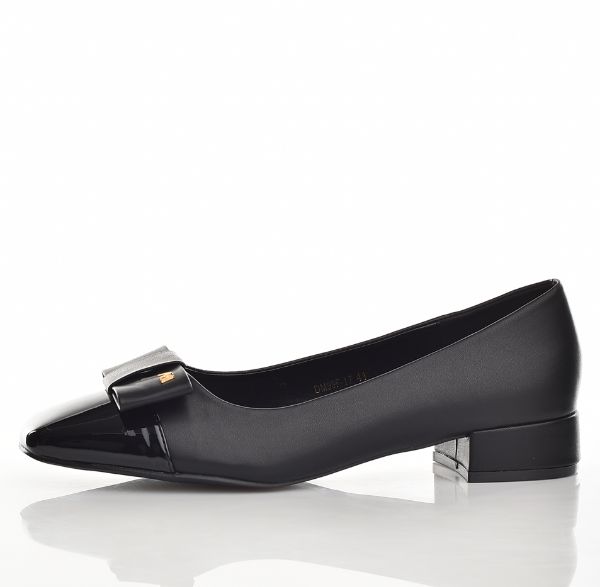 Снимка на Дамски обувки