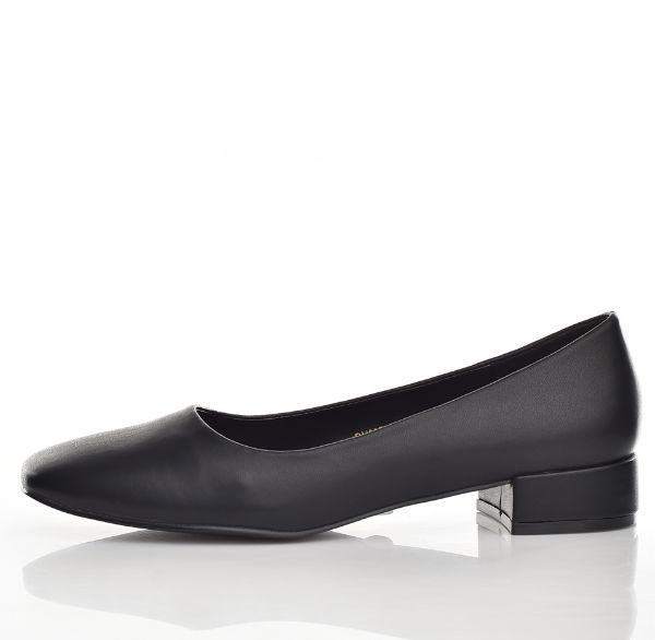 Снимка на Дамски обувки