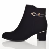 Снимка на Дамски Боти 