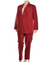 Снимка на Дамски костюм