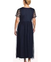 Снимка на Официалнa рокля