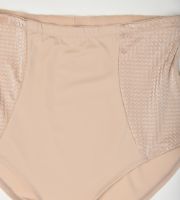 Снимка на Стягащо бельо