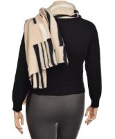 Снимка на Дамски шал с вълна