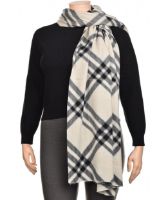 Снимка на Дамски шал с вълна