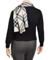 Снимка на Дамски шал с вълна