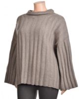 Снимка на Дамски пуловер от вълна